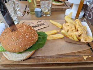 Vegan chili burger at Abel in Poortugaal