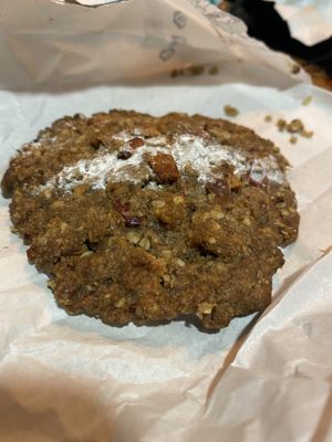 Manzana + canela  at Capitán Cookie in Cadiz