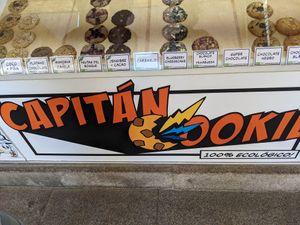 Captain cookie logo and cookies at Capitán Cookie in Cadiz