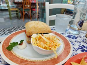 Ziba Life es un espacio agradable comida vegana deliciosa y buena atención at Zibâ Life in Teulada