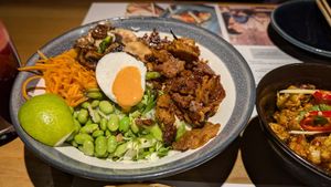 The barbeque seitan was crispy and delcious at Wagamama - 55th St in New York City