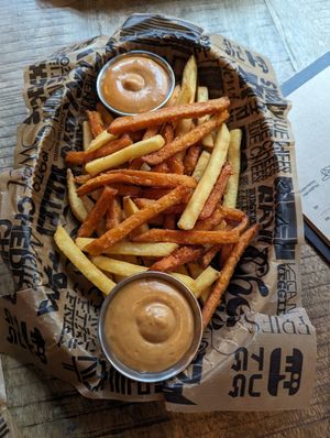  at Tugg Burgers in Uppsala