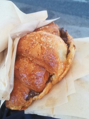 Cornetto con Crema al Caffé at Caffettiamo Vomero di Raffaele Simonte in Naples