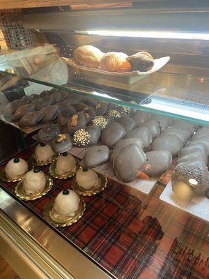 Vetrina dolci #Veganuary at Caffettiamo Vomero di Raffaele Simonte in Naples