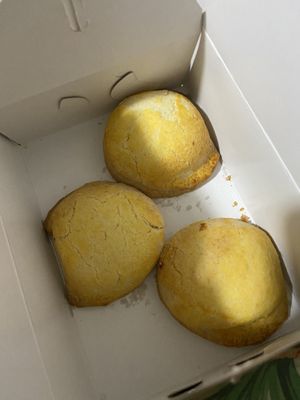 Sfogliatelle frolle #Veganuary at Caffettiamo Vomero di Raffaele Simonte in Naples