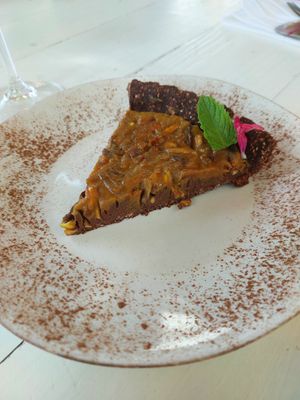 Tarte ganache de chocolate at Quinta do Arneiro in Azueira