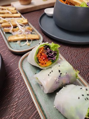 Summerrolls & FriedTofu at Janpho in Yerevan
