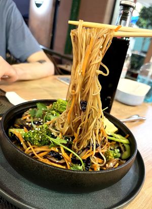 Veganized Chow Main with vegetables: when ordering, ask not to add oyster sauce. Chinese noodles, broccoli, carrots, mushrooms, cabbage, oyster sauce, onions, garlic, spices. at Janpho in Yerevan