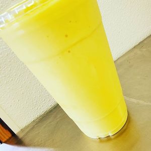 Island Oasis Smoothie at Smoothville in Enfield