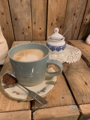   at Salon 7 in Oldenburg