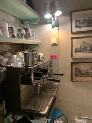   at Salon 7 in Oldenburg