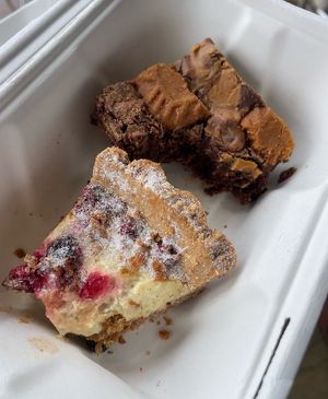 Biscoff brownie (my FAVE) and fruit tart  at Grain and Grind in Inverness