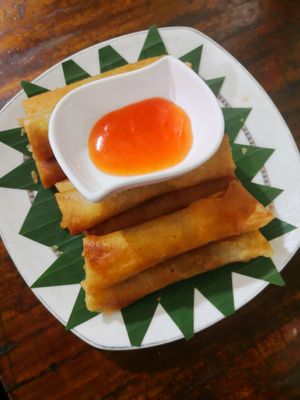 Vegan vegetable Spring Rolls without egg at Nary Kitchen in Battambang