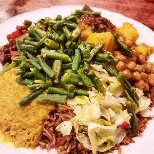 Risj vegetarisch plate of many dishes at Roti huis Leiden in Leiden