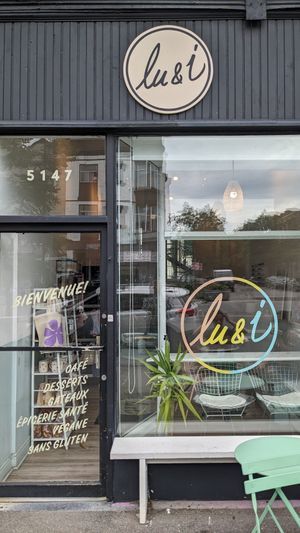  at lu & i in Montreal