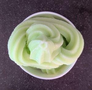 lime Dole Whip at Universal Studios - Chill Ice Cream in Orlando