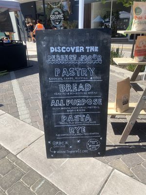 Upon Entry - Vegan Friendly Flour Vendor Spotted 👀  at Oakdale Morning Market in Oakdale