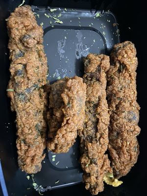 Fried mushroom (part of the platter) 👩🏽‍🍳😚  at Sir Vegaani in Roanoke