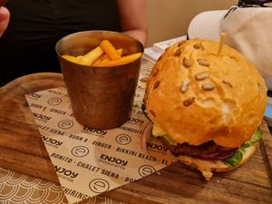 Beyond Meat Burger with fries at BORN 8 in Mallorca