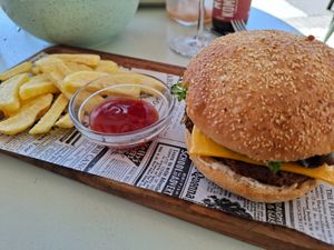 Burger at Lasai Maitia in San Sebastian