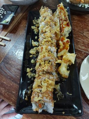 Crunchy veggie roll at I Luv Sushi CNX in Chiang Mai