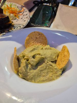 Samorejo de aguacate (especificar vegano) at Los Maeras in El Puerto De Santa Maria