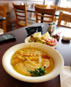 Hummus Masbacha 😋 at Hummus Yummy in Valley Village