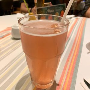 Raspberry soda (0,5L) (1.090 Ft) at Menza in Budapest