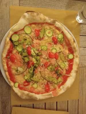Pizza Luce ottima, la consiglio! at Paprica Pizzeria Di Pardini Piera in Camaiore