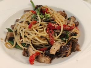 Vegan Aglio Olio  at Botany in Central Singapore