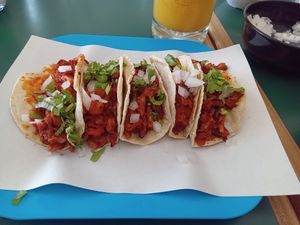 Orden de 5 tacos al pastor $105. /
Order of 5 tacos al pastor $105 MXN. at El Taco Loco Vegano in San Andres Cholula