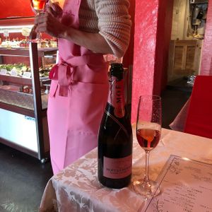 モエ・エ・シャンドン at Salon de the Rima in Tokyo