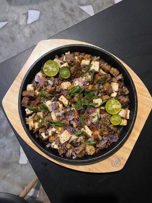 Vegan Sizzling Sisig at Linamnam - The Vegan Café in Cagayan De Oro