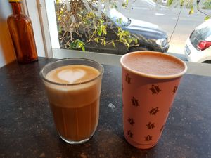 Oat-milk cappucino and hot cocoa at Kafferiet in Copenhagen