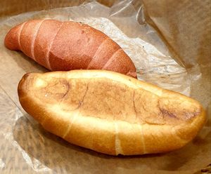 salt bread at Steel Yard in Seoul