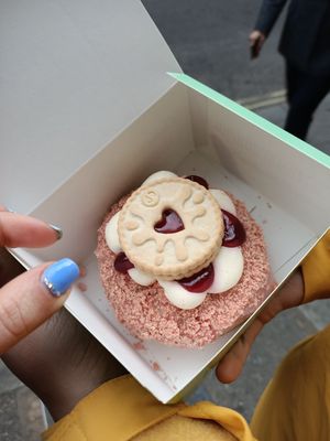 Gordon Jamsay doughnut at Doughnut Time - Leicester Square in London