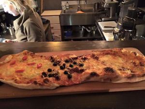 vegan pizza at Sfizy Veg in Berlin