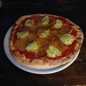 vegan Gorgonzola and faux bacon pizza  at Sfizy Veg in Berlin