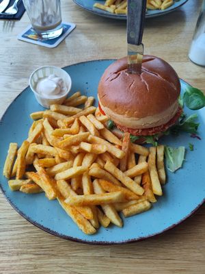 Veganer Chickenburger at Bootshaus Biggesee in Olpe