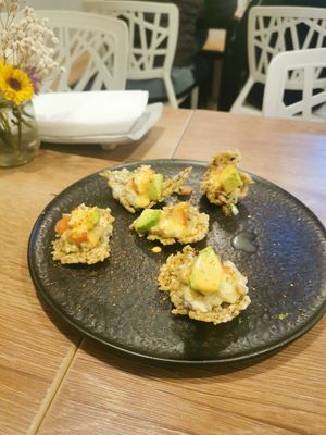 Tratare crackers at Asianica in Lima