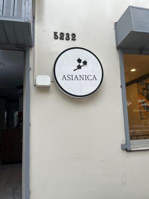  at Asianica in Lima