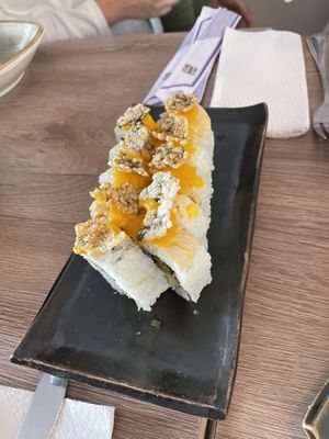 Makis  at Asianica in Lima