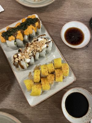 Maki deal (Tuesdays & Thursdays)  at Asianica in Lima