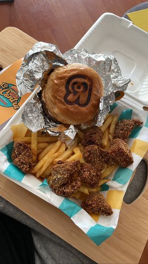 La krispy (con papas y nuggets)  at La ReContra in Lima