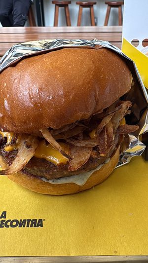 Trüffel Burger   at La ReContra in Lima