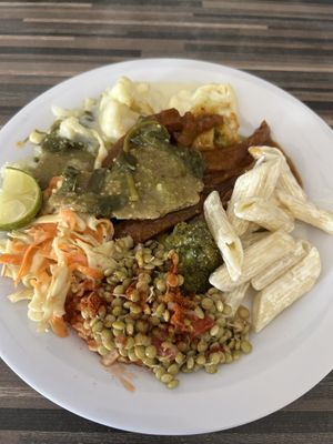 Tudo perfeito!   at Restaurante Vegetariano Terra Nostra in Mexico City