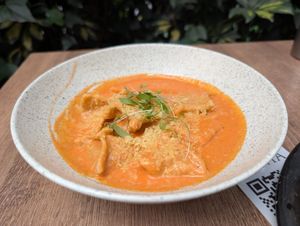 Filled pasta in a creamy tomato sauce at Pianta in Bogota