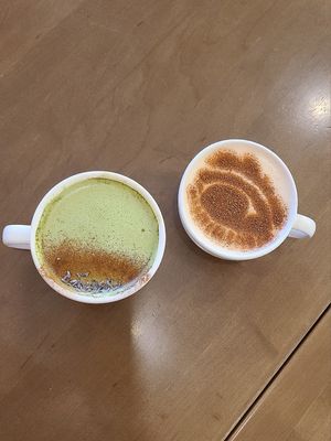 Cocoa Matcha and Ginger Chai Lattes at Cafe Mosaics in Edmonton