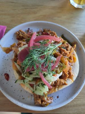 Shawarma gyros at Spread The Moon in Brussels