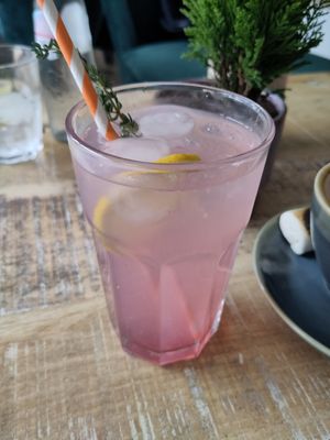  at Spread The Moon in Brussels